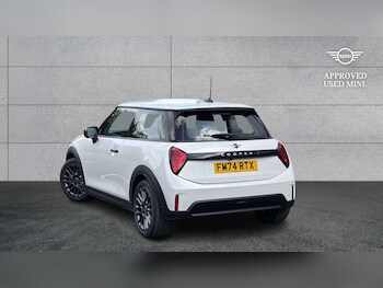 Used MINI Cooper 2024 for sale - 79002103: Photo