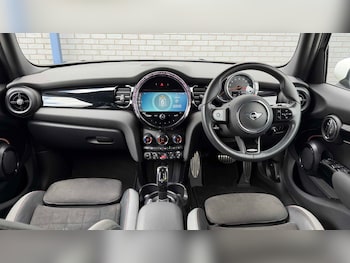 Used MINI Hatch 2022 for sale - 78419940: Photo