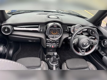 Used MINI Convertible 2017 for sale - 79294885: Photo