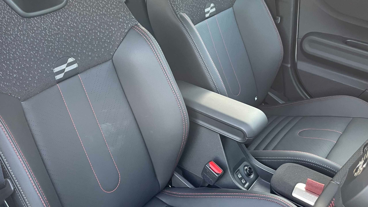 Used MINI Cooper 2024 for sale - 78076998: Photo 12