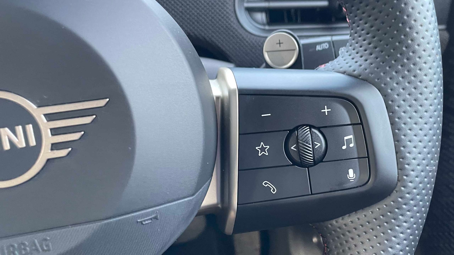 Used MINI Cooper 2024 for sale - 78076998: Photo 20