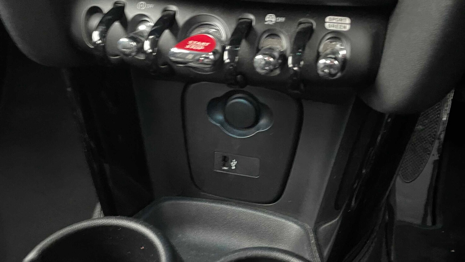 Used MINI Hatch 2022 for sale - 77443542: Photo 31