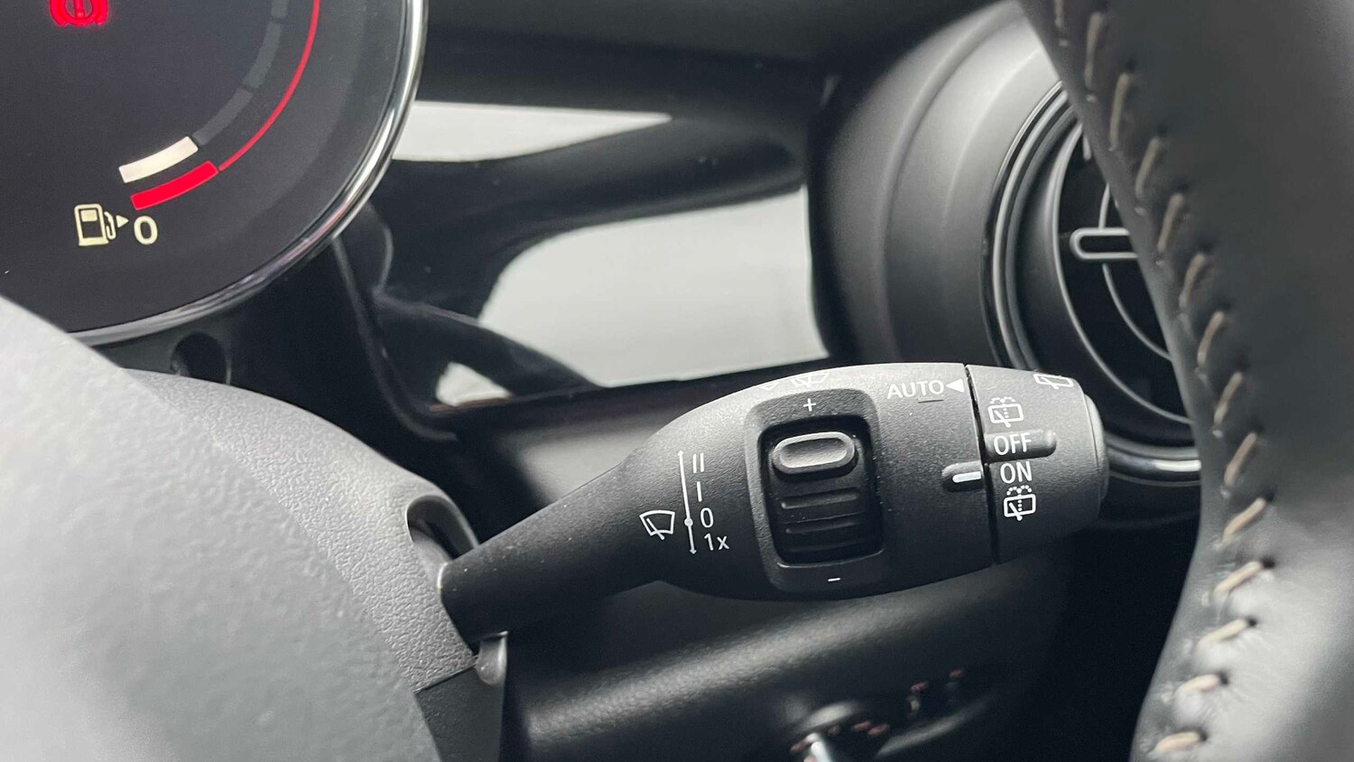 Used MINI Hatch 2022 for sale - 77859239: Photo 30