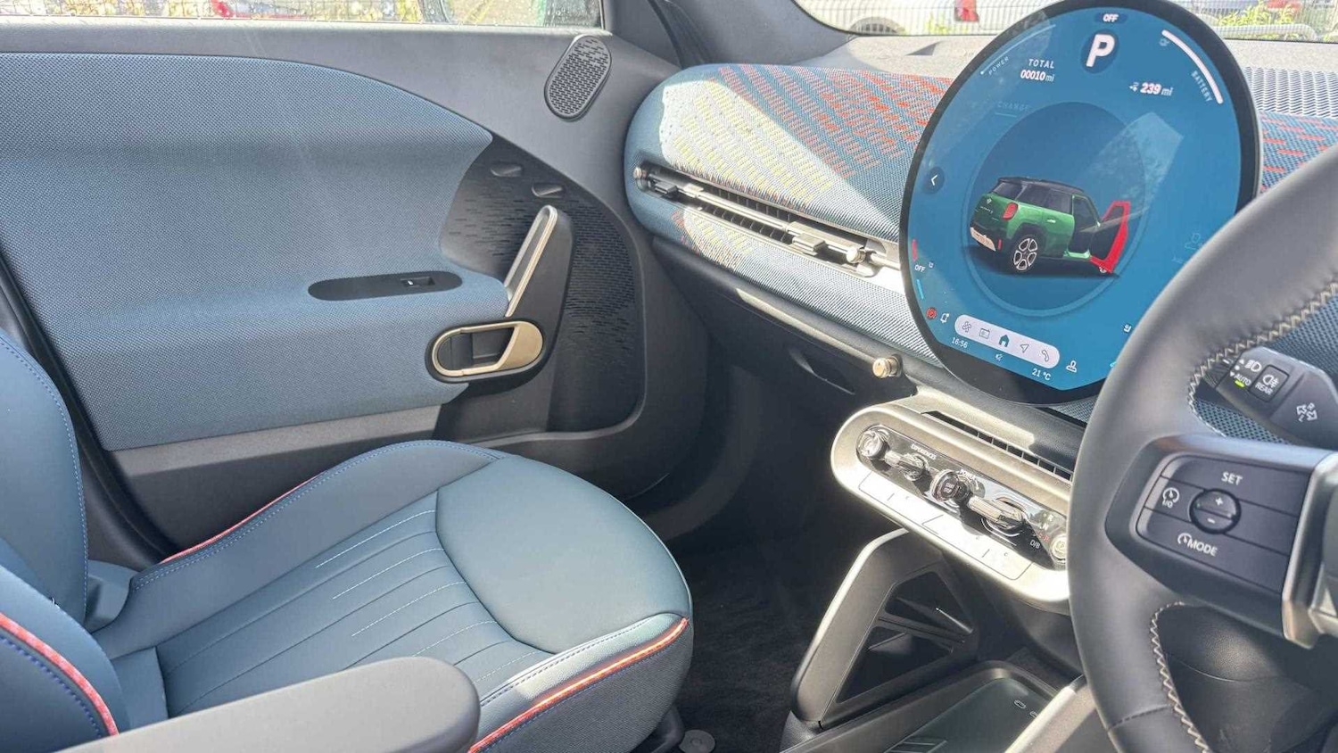 Vehicle 22