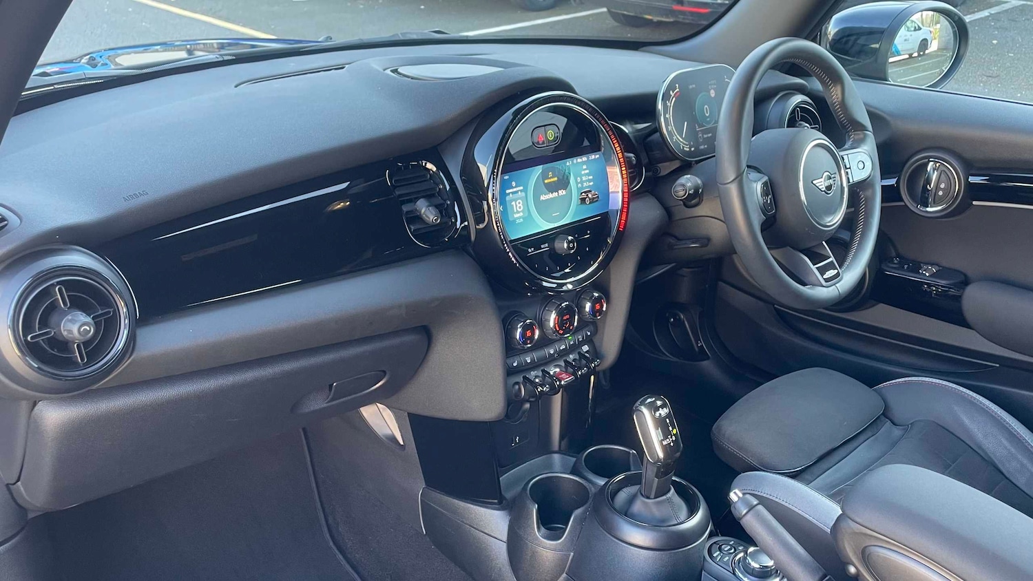 Used MINI Hatch 2023 for sale - 77943002: Photo 9