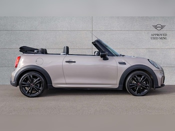 Used MINI Convertible 2023 for sale - 78338025: Photo