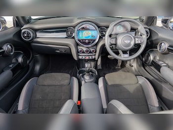 Used MINI Convertible 2023 for sale - 78338025: Photo