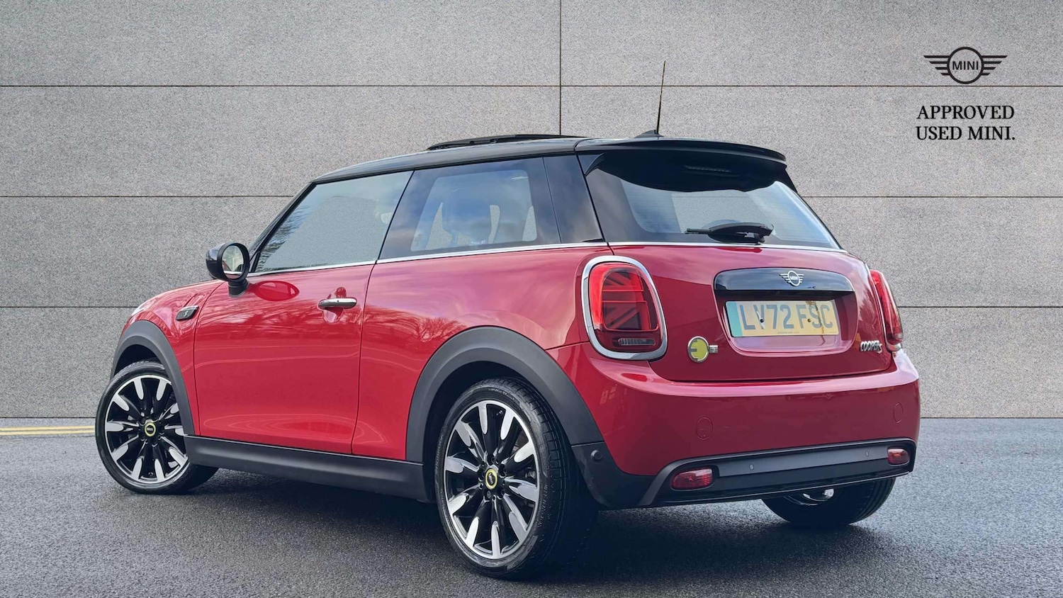 Used MINI Hatch 2022 for sale - 76636767: Photo 2