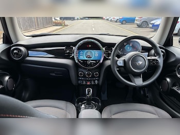 Used MINI Hatch 2023 for sale - 79095952: Photo