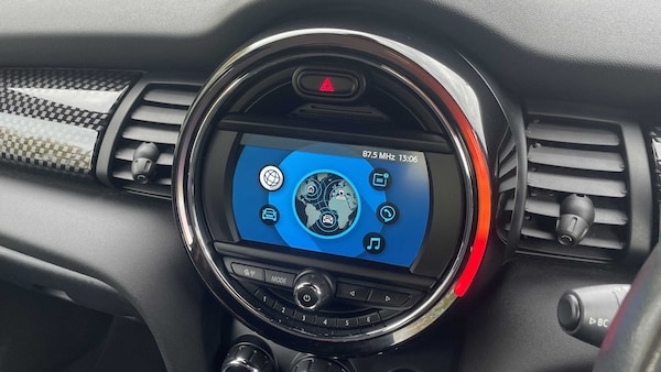 Used MINI Hatch 2019 for sale - 76156261: Photo 10