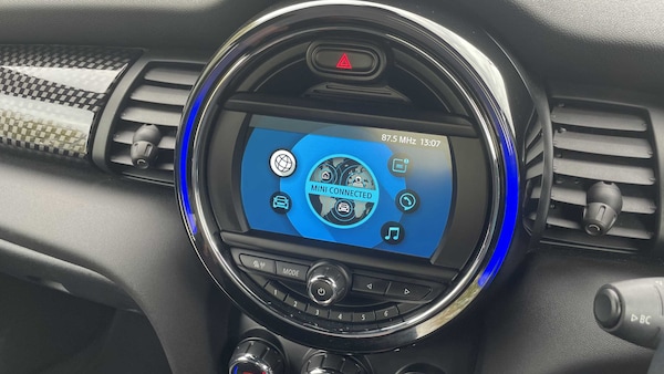 Used MINI Hatch 2019 for sale - 76156261: Photo 34