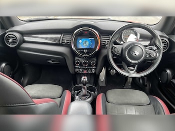 Used MINI Hatch 2019 for sale - 76156261: Photo 4