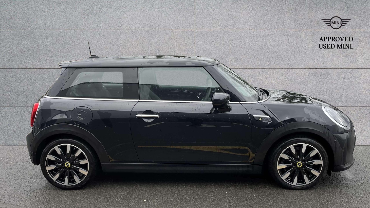 Used MINI Hatch 2023 for sale - 77373802: Photo 3