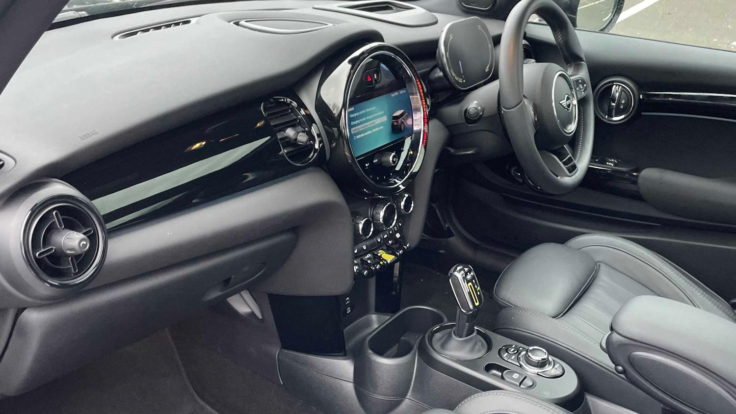 Used MINI Hatch 2023 for sale - 77373802: Photo 8