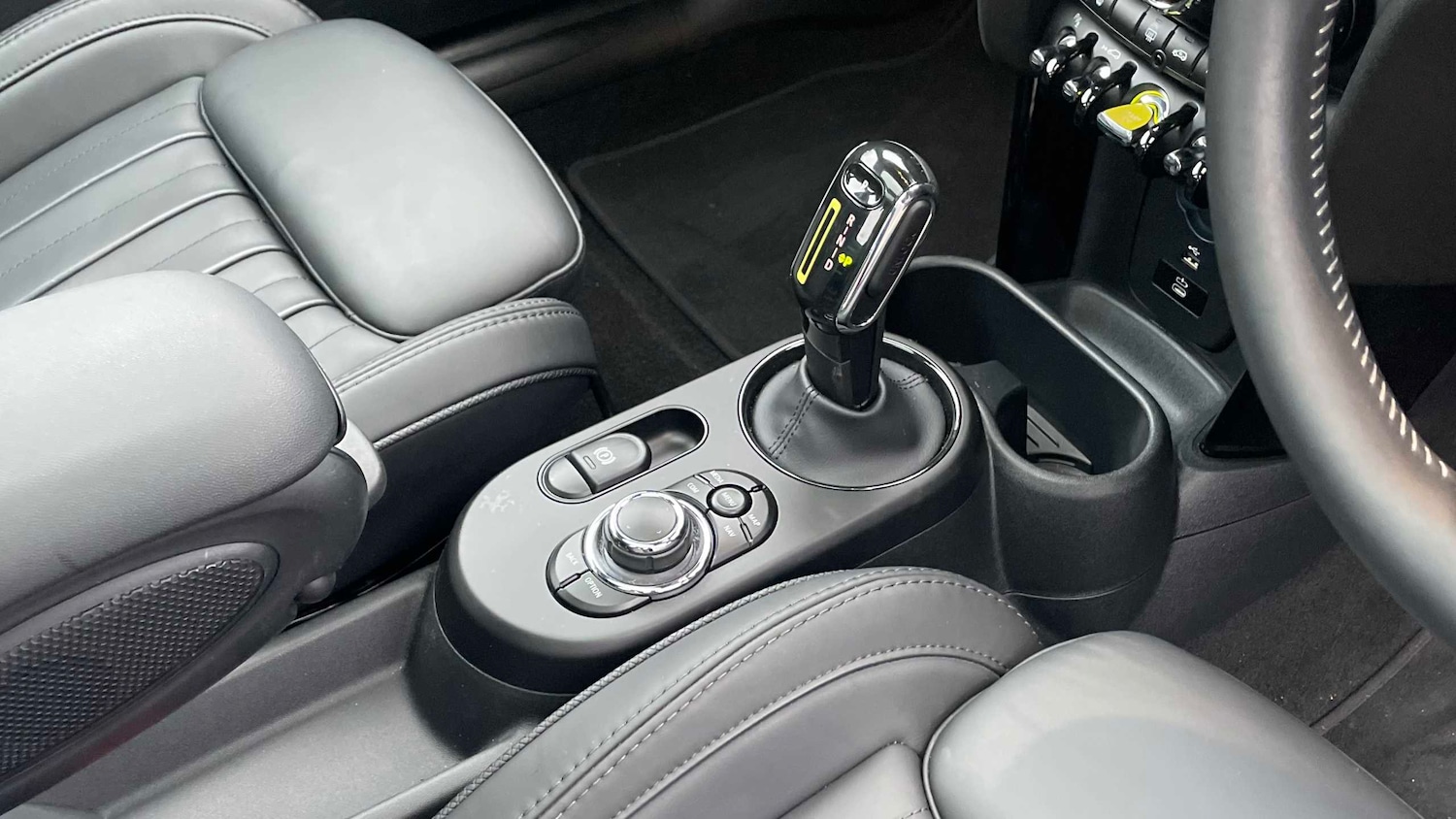 Used MINI Hatch 2023 for sale - 77373802: Photo 9