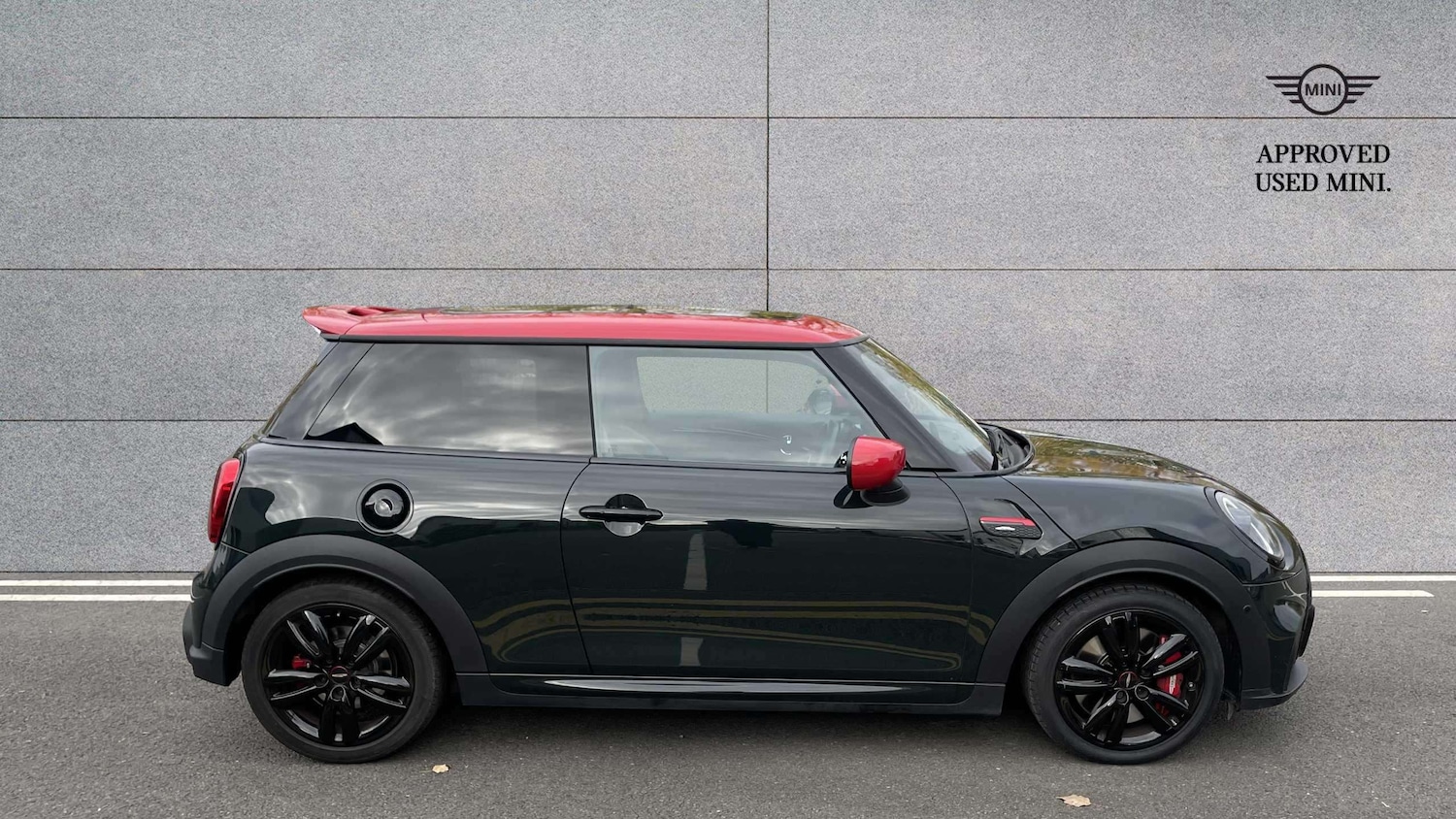 Used MINI Cooper 2023 for sale - 76298384: Photo 3