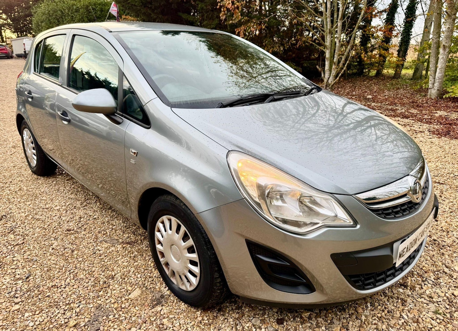 Used Vauxhall Corsa 2013 for sale - 76508600: Photo 1