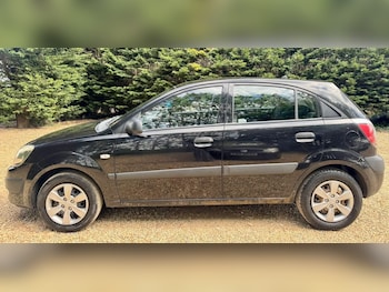 Used Kia Rio 2009 for sale - 76322635: Photo 4
