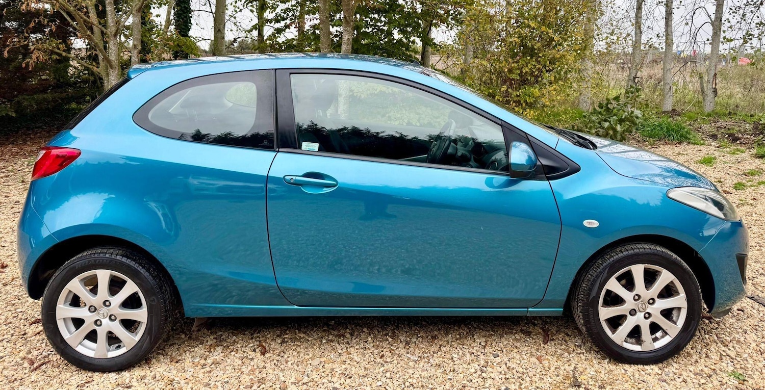 Used Mazda Mazda2 2011 for sale - 76290794: Photo 5