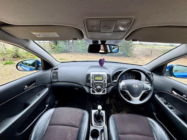 Used Hyundai i30 2010 for sale - 76260890: Photo 13
