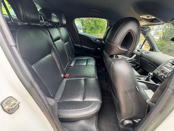 Used Citroen DS4 2014 for sale - 75641822: Photo 11