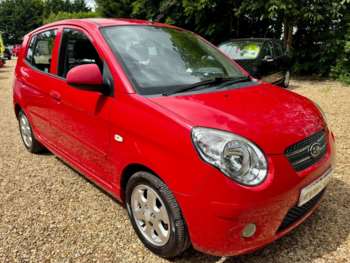 2009 (09) - 1.1 Red 5dr