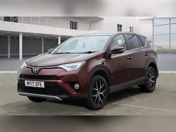 Used Toyota RAV4 2017 for sale - 77153321: Photo