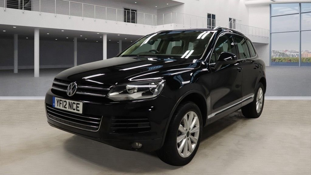 Used Volkswagen Touareg 2012 for sale - 77755257: Photo 2