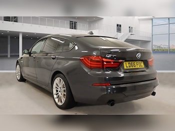 Used BMW 5 Series Gran Turismo 2016 for sale - 77089387: Photo