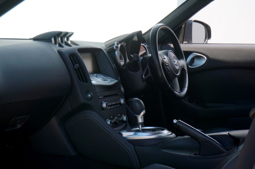 Used Nissan 370 Z 2011 for sale - 77341588: Photo 22