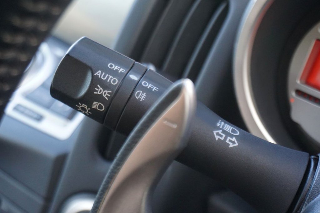 Used Nissan 370 Z 2011 for sale - 77341588: Photo 34