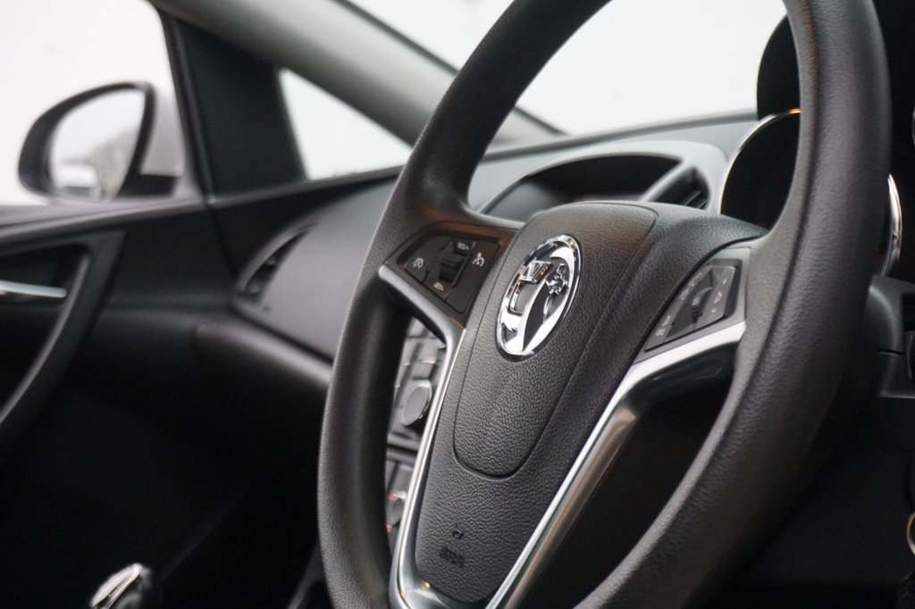 Used Vauxhall Astra 2012 for sale - 77470588: Photo 22