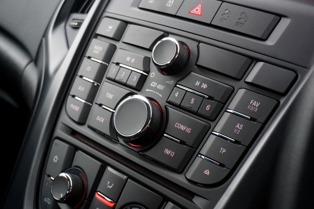 Used Vauxhall Astra 2012 for sale - 77470588: Photo 27