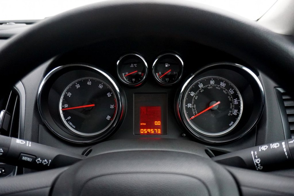 Used Vauxhall Astra 2012 for sale - 77470588: Photo 37