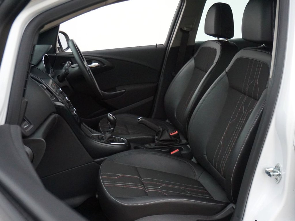 Used Vauxhall Astra 2012 for sale - 77470588: Photo 9