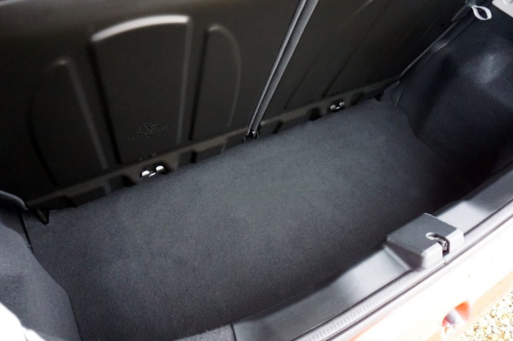 Used Peugeot 108 2016 for sale - 77027168: Photo 39