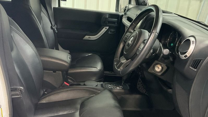 Used Jeep Wrangler 2014 for sale - 77313622: Photo 5