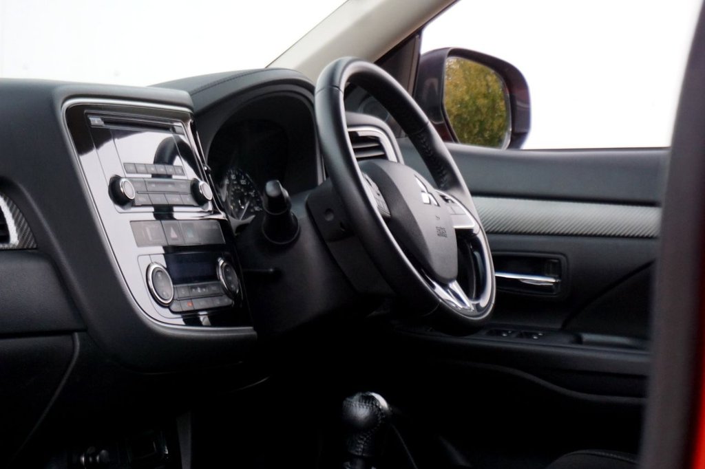 Used Mitsubishi Outlander 2018 for sale - 76883043: Photo 17