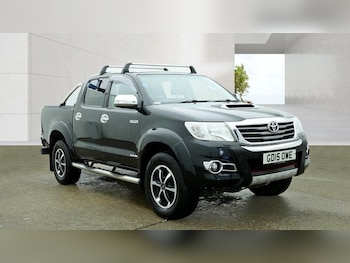 Used Toyota Hilux 2015 for sale - 78388705: Photo
