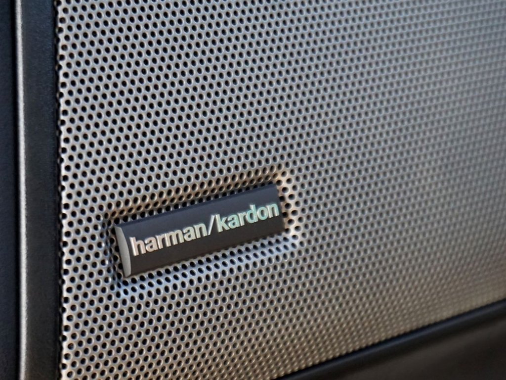 Used Land Rover Discovery 2012 for sale - 76783425: Photo 2