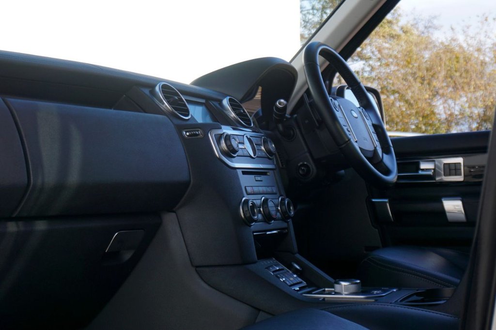 Used Land Rover Discovery 2012 for sale - 76783425: Photo 25