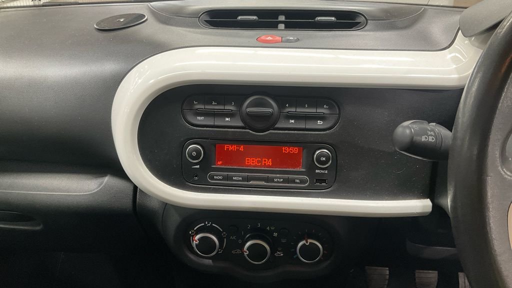 Used Renault Twingo 2016 for sale - 77990915: Photo 8