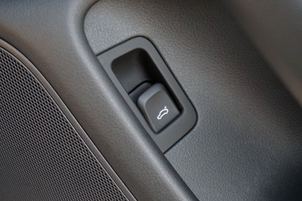 Used Audi A6 Avant 2012 for sale - 77422428: Photo 48