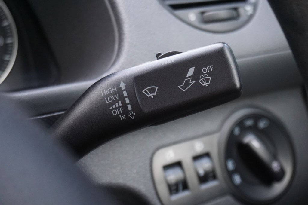 Used Volkswagen Caddy Maxi 2009 for sale - 77764744: Photo 30