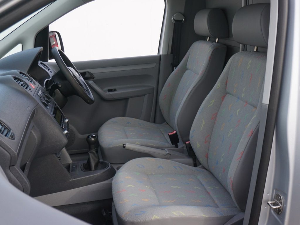 Used Volkswagen Caddy Maxi 2009 for sale - 77764744: Photo 9