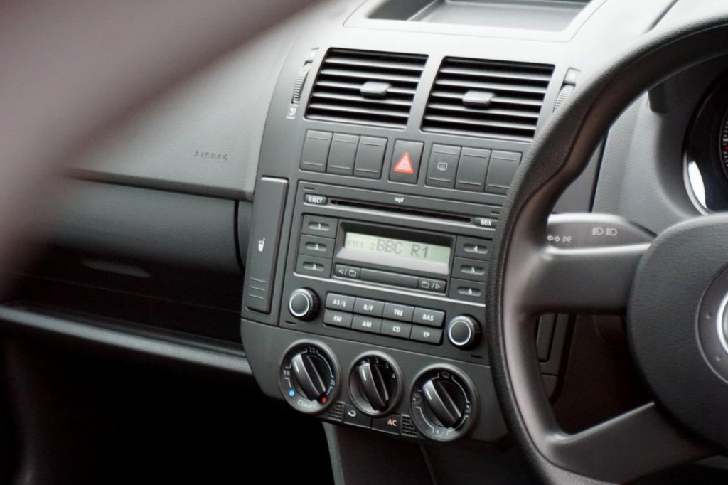 Used Volkswagen Polo 2006 for sale - 77483531: Photo 29