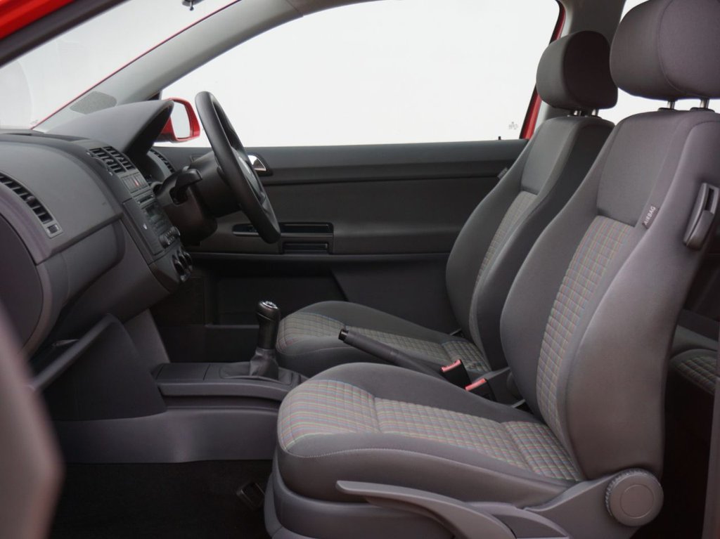 Used Volkswagen Polo 2006 for sale - 77483531: Photo 9