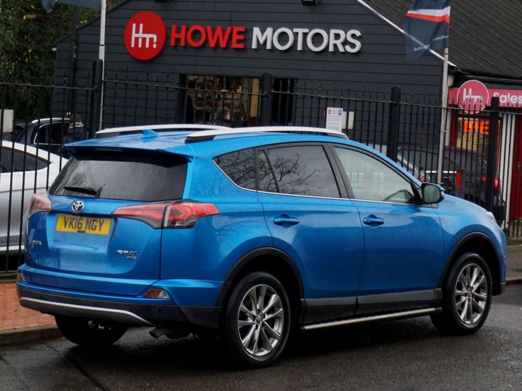 Used Toyota RAV4 2016 for sale - 76783445: Photo 2