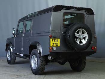Used Land Rover Defender 2014 for sale - 79380607: Photo