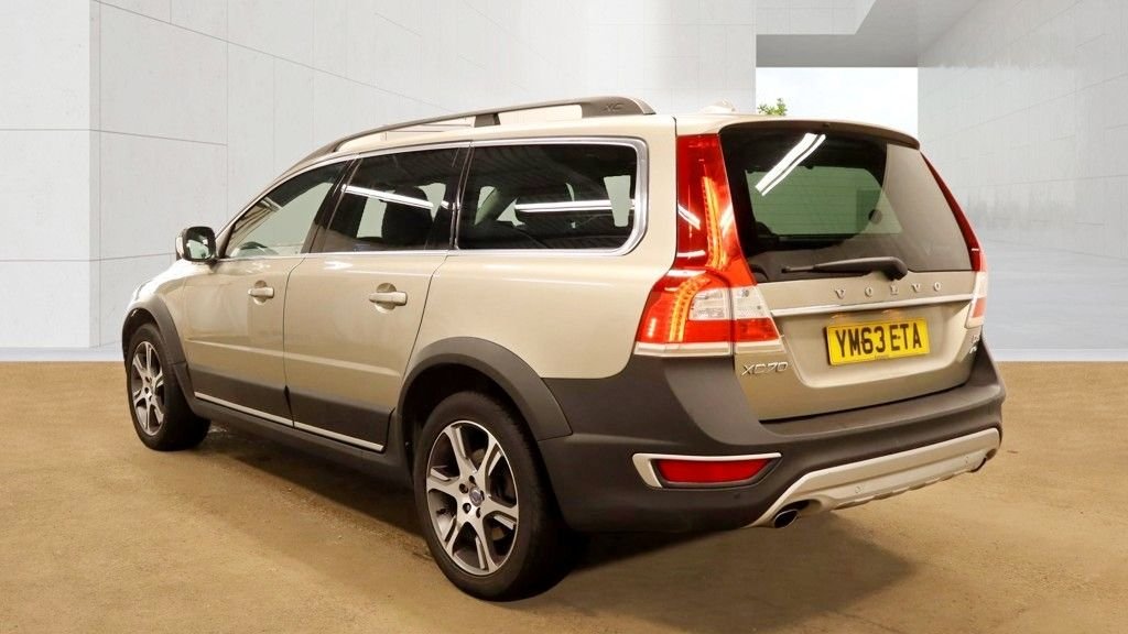 Used Volvo XC70 2014 for sale - 78134361: Photo 3